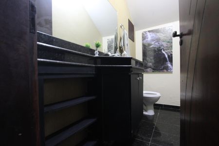 Casa à venda com 1316m², 7 quartos e 26 vagasLavabo