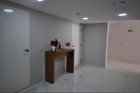 Apartamento para alugar com 46m², 2 quartos e 1 vagaHall de entrada