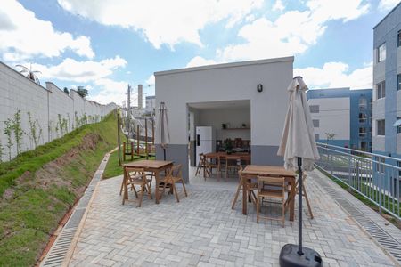 Apartamento à venda com 43m², 2 quartos e 1 vaga Apartamento à venda com 43m², 2 quartos e 1 vagaÁrea comum - Churrasqueira