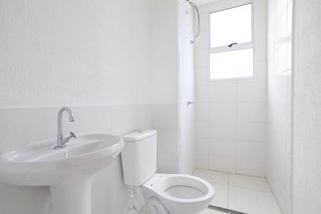 Apartamento à venda com 43m², 2 quartos e 1 vaga Apartamento à venda com 43m², 2 quartos e 1 vagaBanheiro social