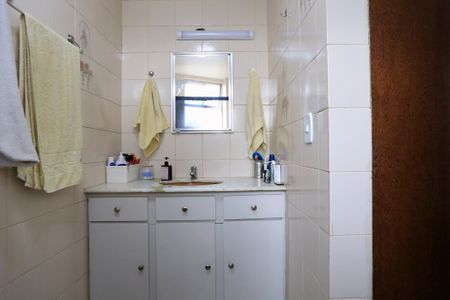 Apartamento à venda com 85m², 3 quartos e 2 vagasBanheiro da Suíte