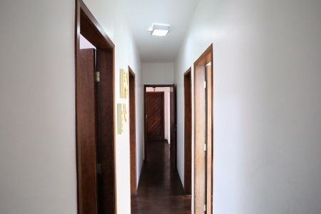 Apartamento à venda com 85m², 3 quartos e 2 vagasCorredor