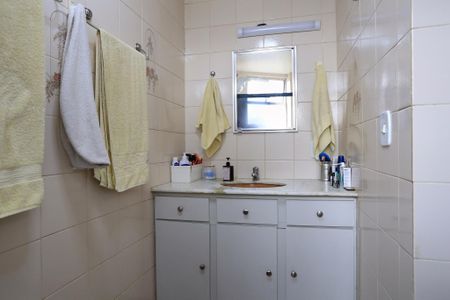 Apartamento à venda com 85m², 3 quartos e 2 vagasBanheiro da Suíte
