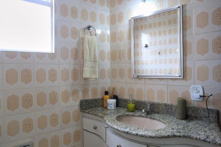 Apartamento à venda com 85m², 3 quartos e 2 vagasBanheiro