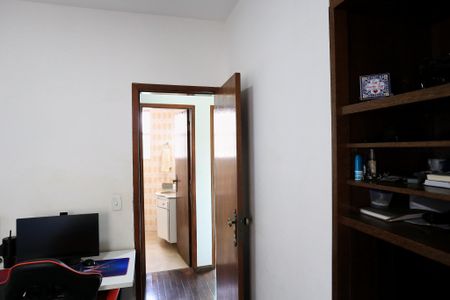 Apartamento à venda com 85m², 3 quartos e 2 vagasQuarto 1