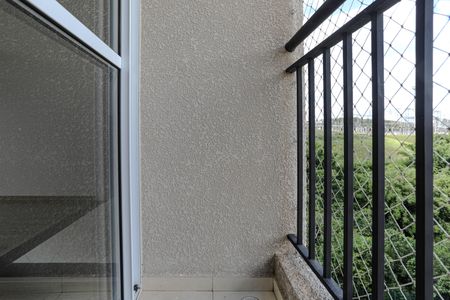 Sacada de apartamento para alugar com 2 quartos, 51m² em Conjunto Habitacional Bras Cubas, Mogi das Cruzes