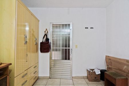 Casa à venda com 143m², 4 quartos e 2 vagas Casa à venda com 143m², 4 quartos e 2 vagasQuarto 4