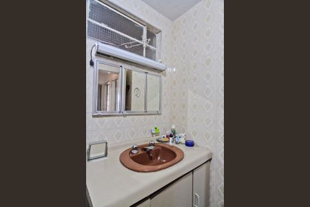 Casa à venda com 143m², 4 quartos e 2 vagas Casa à venda com 143m², 4 quartos e 2 vagasBanheiro