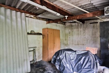 Casa à venda com 143m², 4 quartos e 2 vagas Casa à venda com 143m², 4 quartos e 2 vagasÁrea externa