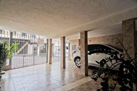 Casa à venda com 143m², 4 quartos e 2 vagas Casa à venda com 143m², 4 quartos e 2 vagasÁrea externa