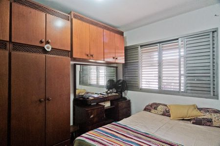 Casa à venda com 143m², 4 quartos e 2 vagas Casa à venda com 143m², 4 quartos e 2 vagasQuarto 2