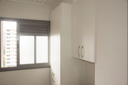 Apartamento à venda com 69m², 3 quartos e 1 vagaÁrea de Serviço