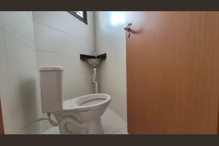 Casa à venda com 179m², 3 quartos e 2 vagasLavabo