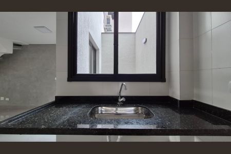 Casa à venda com 179m², 3 quartos e 2 vagasCozinha