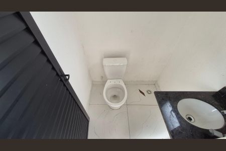 Casa à venda com 179m², 3 quartos e 2 vagasLavabo