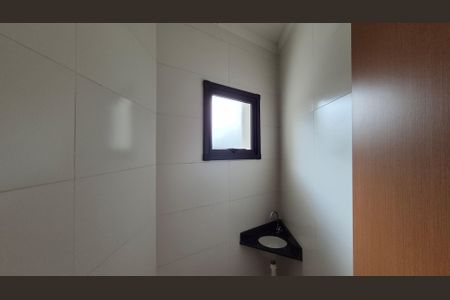 Casa à venda com 179m², 3 quartos e 2 vagasLavabo