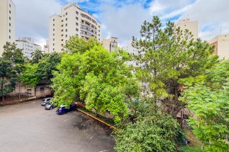 Apartamento para alugar com 150m², 3 quartos e sem vagaVaranda do Quarto 2