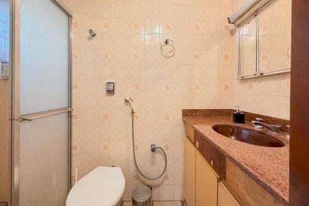 Apartamento para alugar com 150m², 3 quartos e sem vagaBanheiro da Suíte