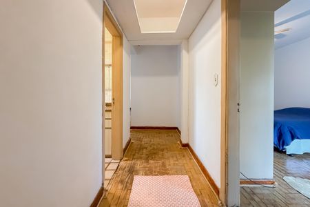 Apartamento para alugar com 150m², 3 quartos e sem vagaCorredor