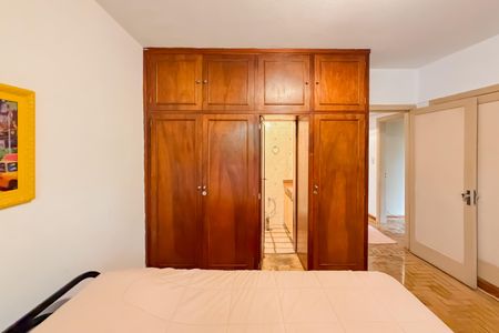 Apartamento para alugar com 150m², 3 quartos e sem vagaBanheiro da Suíte