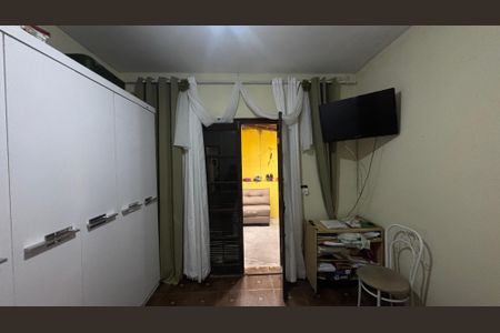 Casa à venda com 152m², 3 quartos e 2 vagasQuarto 1