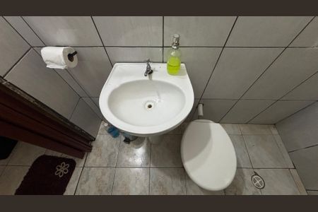 Casa à venda com 152m², 3 quartos e 2 vagasBanheiro