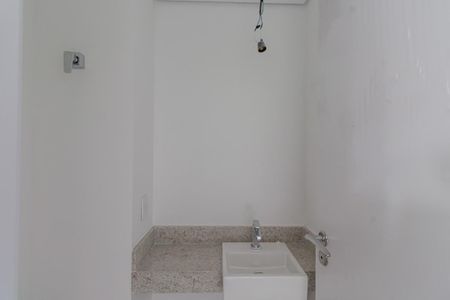 Apartamento à venda com 221m², 3 quartos e 4 vagasLavabo