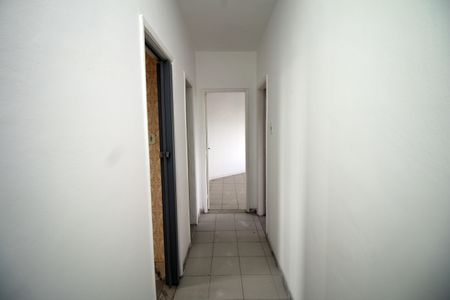 Sala - Corredor de apartamento à venda com 2 quartos, 60m² em Irajá, Rio de Janeiro