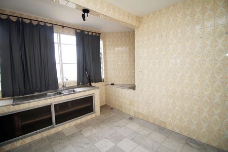 Apartamento à venda com 60m², 2 quartos e 1 vagaCozinha