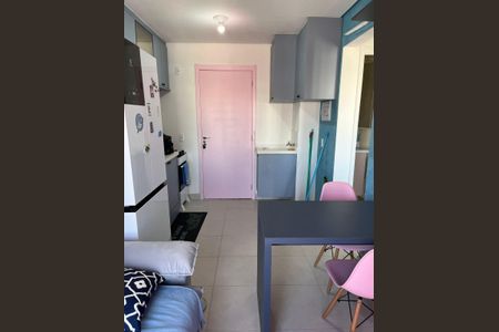 Apartamento à venda com 35m², 2 quartos e 1 vaga Apartamento à venda com 35m², 2 quartos e 1 vagaCozinha