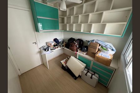 Apartamento para alugar com 70m², 3 quartos e 1 vagaQuarto