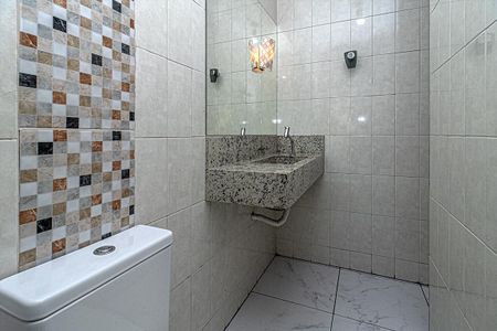 Casa para alugar com 130m², 3 quartos e sem vagabanheiro na suíte_3