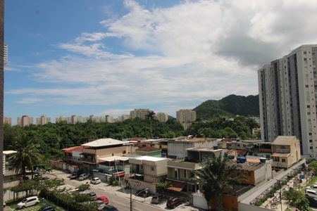 Apartamento à venda com 49m², 2 quartos e 1 vagaÁrea de serviço - Vista