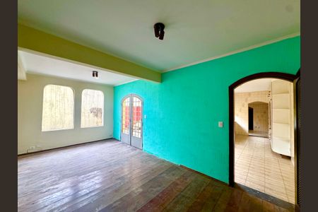 Casa para alugar com 148m², 7 quartos e 2 vagas Casa para alugar com 148m², 7 quartos e 2 vagasSala