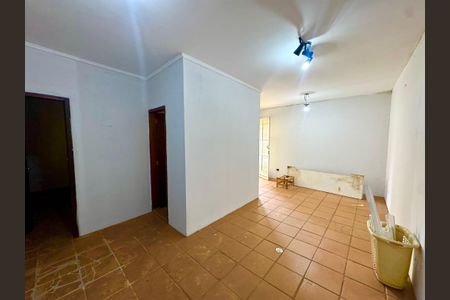 Casa para alugar com 148m², 7 quartos e 2 vagas Casa para alugar com 148m², 7 quartos e 2 vagasÁrea de Serviço