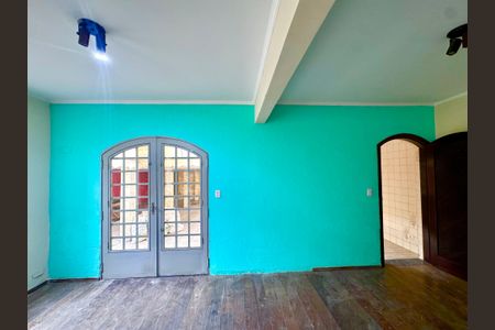 Casa para alugar com 148m², 7 quartos e 2 vagas Casa para alugar com 148m², 7 quartos e 2 vagasSala