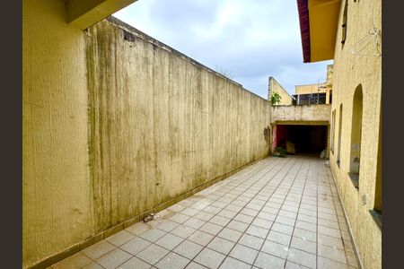 Casa para alugar com 148m², 7 quartos e 2 vagas Casa para alugar com 148m², 7 quartos e 2 vagasGaragem