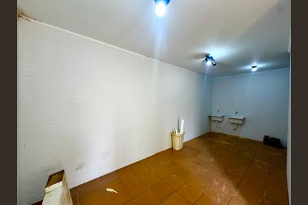 Casa para alugar com 148m², 7 quartos e 2 vagas Casa para alugar com 148m², 7 quartos e 2 vagasÁrea de Serviço