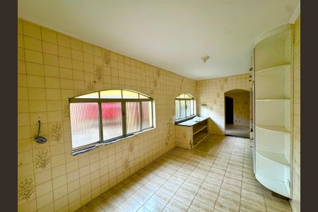 Casa para alugar com 148m², 7 quartos e 2 vagas Casa para alugar com 148m², 7 quartos e 2 vagasCozinha