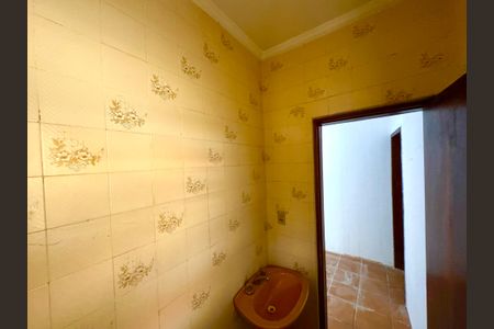 Casa para alugar com 148m², 7 quartos e 2 vagas Casa para alugar com 148m², 7 quartos e 2 vagasBanheiro 6