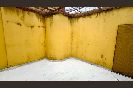 Casa para alugar com 148m², 7 quartos e 2 vagas Casa para alugar com 148m², 7 quartos e 2 vagasQuintal