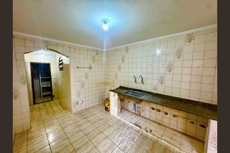 Casa para alugar com 148m², 7 quartos e 2 vagas Casa para alugar com 148m², 7 quartos e 2 vagasCozinha