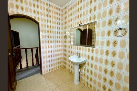 Casa para alugar com 148m², 7 quartos e 2 vagas Casa para alugar com 148m², 7 quartos e 2 vagasBanheiro 3