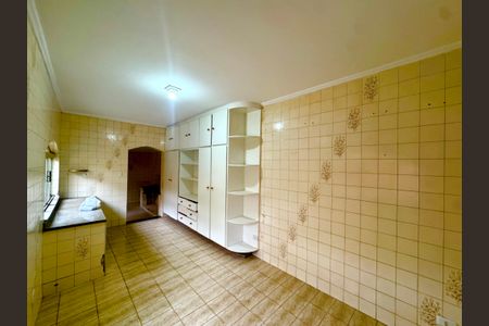 Casa para alugar com 148m², 7 quartos e 2 vagas Casa para alugar com 148m², 7 quartos e 2 vagasCozinha