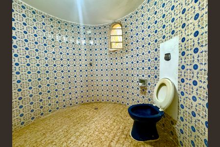 Casa para alugar com 148m², 7 quartos e 2 vagas Casa para alugar com 148m², 7 quartos e 2 vagasBanheiro 1