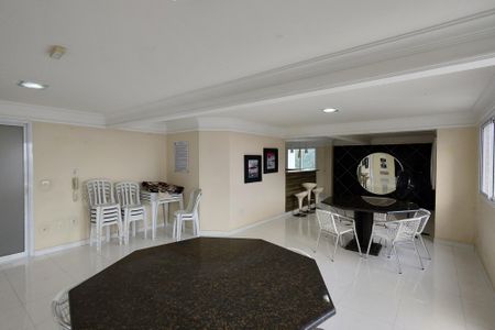 Apartamento para alugar com 83m², 3 quartos e 1 vagaÁrea comum - Salão de festas