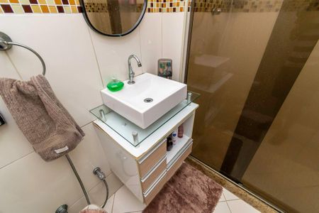 Apartamento à venda com 70m², 2 quartos e sem vagaBanheiro