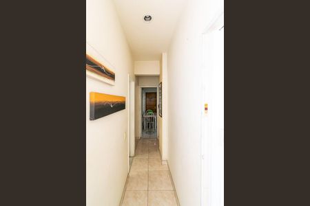 Corredor de apartamento à venda com 2 quartos, 70m² em Bonsucesso, Rio de Janeiro