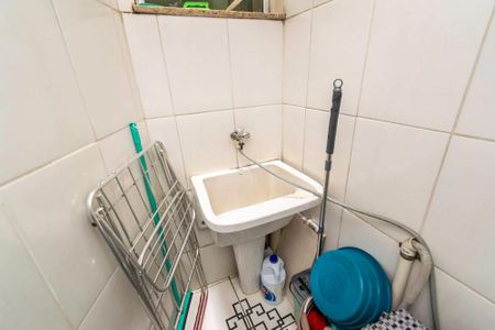 Apartamento à venda com 70m², 2 quartos e sem vagaÁrea de Serviço