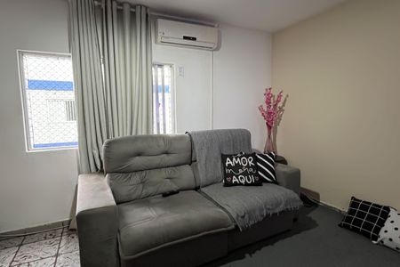 Sala de apartamento para alugar com 2 quartos, 68m² em Aparecida, Santos